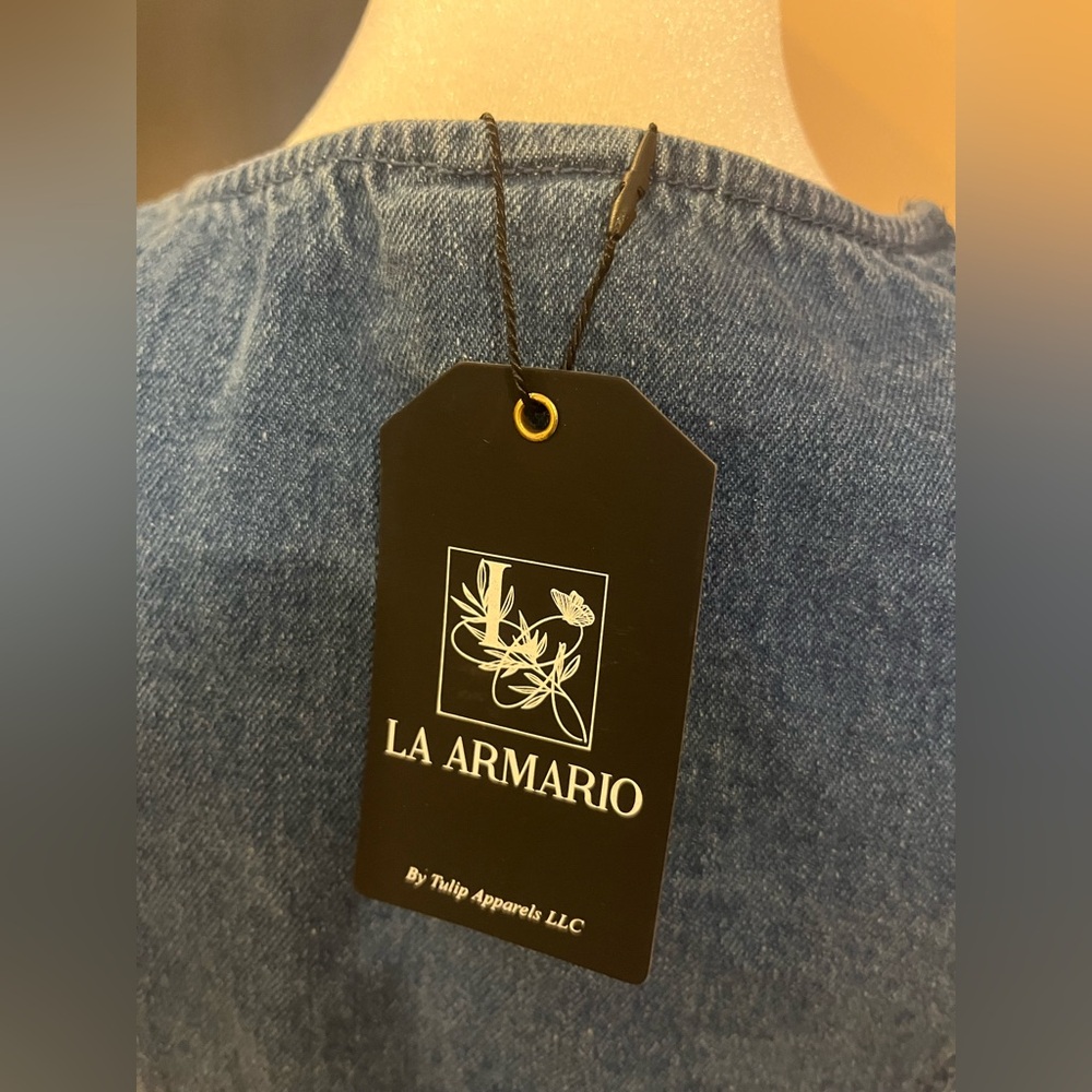 La Armario denim lace-up vest top with blue strings in front. Blue. Size M. NWT - Picture 7 of 11